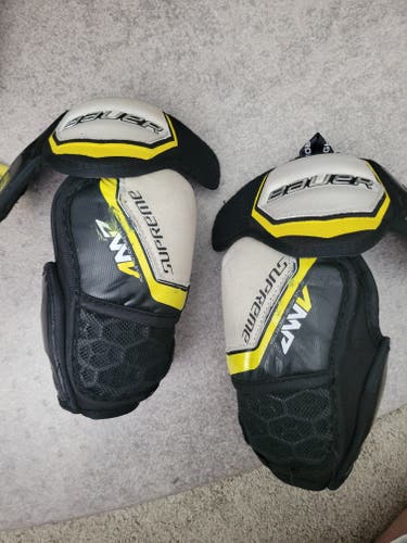 Junior Large Bauer Supreme 2S Pro Elbow Pads (Used)