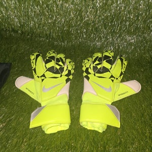 Nike Vapor Grip3 Goalkeeper Gloves