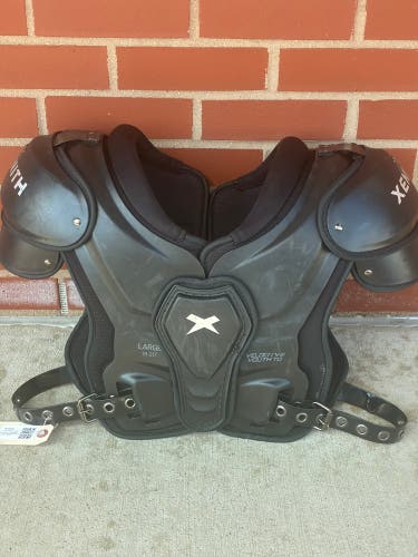 Large Youth Xenith Velocity 2 Shoulder Pads (Used)
