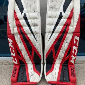 33"+1 CCM Extreme Flex 4 Goalie Leg Pads