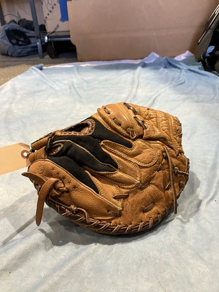 Brown Louisville Slugger Genesis 1884 LH Catcher's Baseball Glove 31" (Used)