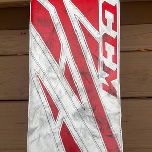 Goalie Blocker CCM Extreme Flex E4.5 Regular (Used)