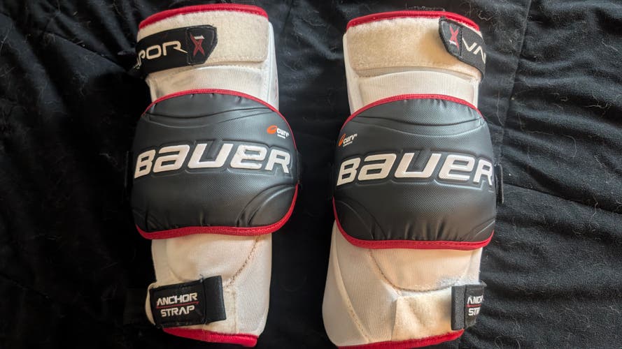 Bauer (Used) vapor 1x knee guards