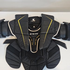 Medium CCM Axis A1.9 Goalie Chest Protector (Used)