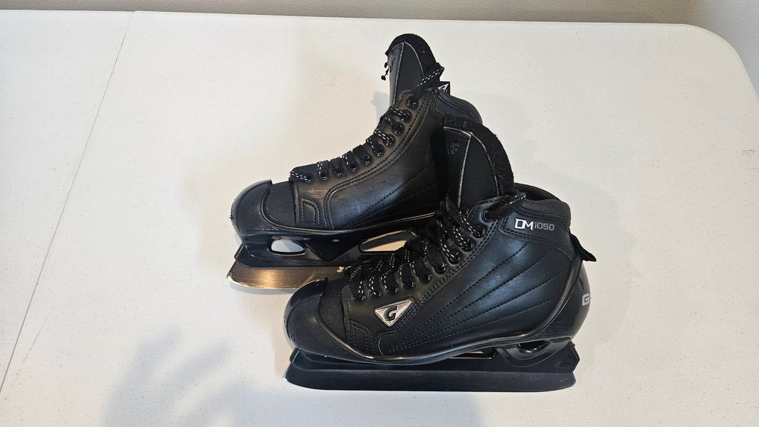 Graf DM1050 Hockey Goalie Skates Wide Width 7 (Used)