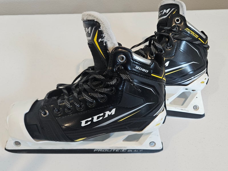 CCM Tacks 9080 Hockey Goalie Skates Regular Width Size 6.5 (Used)
