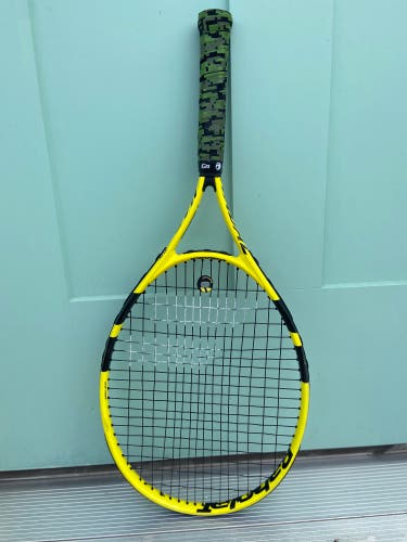 Babolat Nadal 25 Junior Tennis Racket w/Backpack