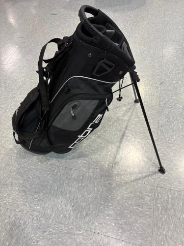 Black Cobra Standing Bag (Used)