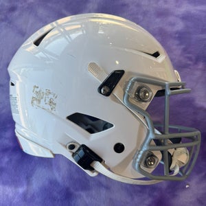 Adult Extra Large Riddell SpeedFlex Helmet (Used)