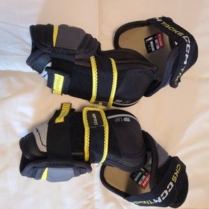 Senior Large CCM Tacks Elbow Pads (Used)