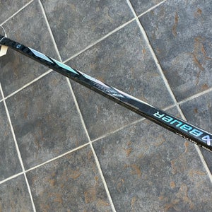 Junior Bauer Proto R Hockey Stick Right Handed P28 (Used)