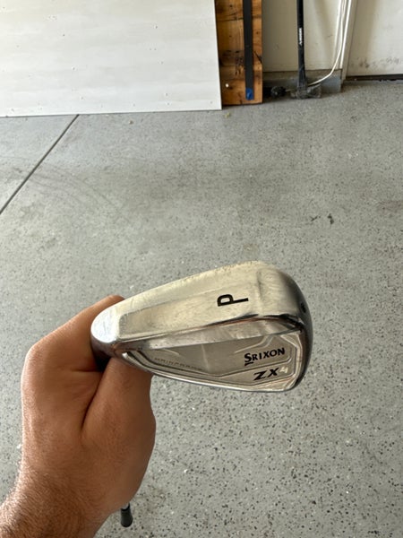 USED srixon zx4 pitching wedge