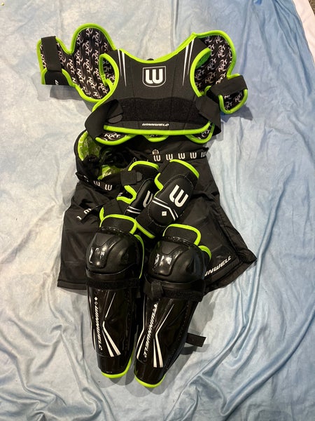 Youth Winnwell Starter Kit (Used)