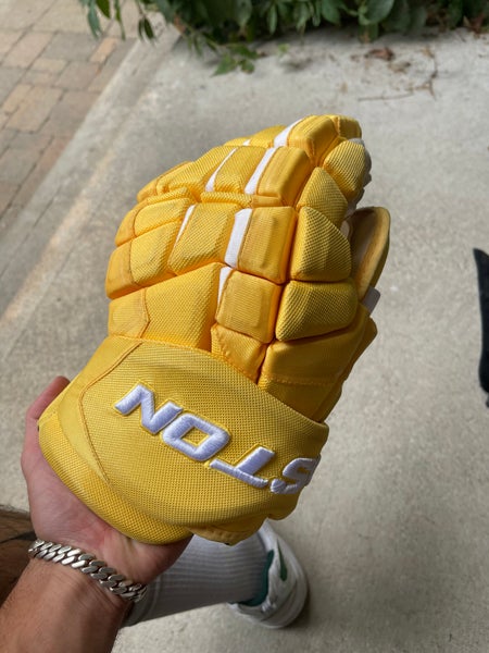 Easton HSX Gloves 14" Pro Stock (New)