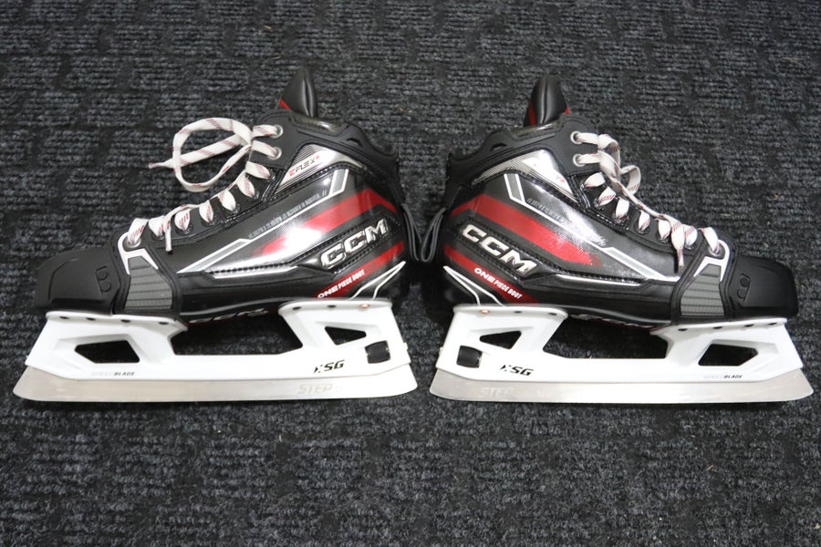 CCM Extreme Flex 6 Hockey Goalie Skates - Size 8 Regular