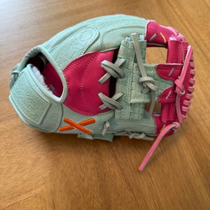 2025 RH Infield Baseball Glove 11.5" (New)