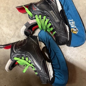 Bauer X500 Hockey Skates Regular Width 13.5 (Used)