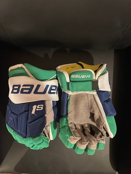 Carolina Whalers Bauer Supreme 1S Gloves 14" Pro Stock Green, White, Blue Pesce Rare