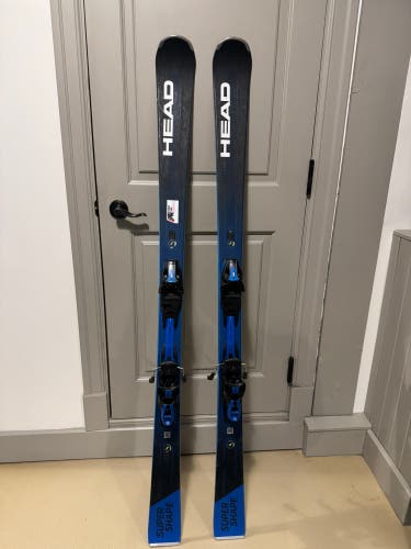 HEAD Supershape e-Titan 170 cm Skis With Bindings