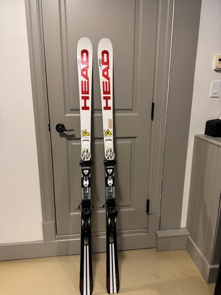 HEAD World Cup Rebels i.Speed Pro 175 cm Skis with bindings
