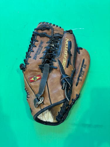 Brown Easton Reflex Ultra RH Outfield Softball Glove 13"