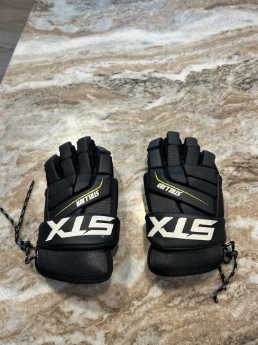 STX Stallion 200 Lacrosse Gloves Small (Used)