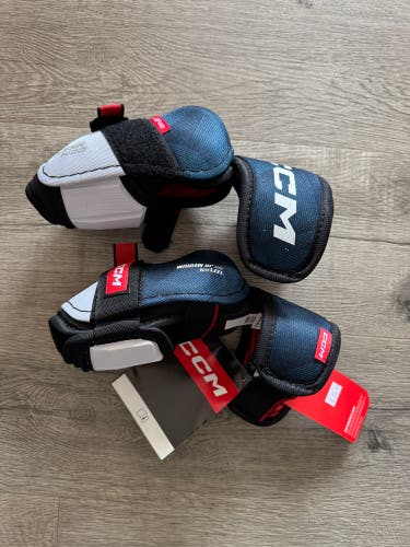 Junior Medium CCM Next Elbow Pads (New)