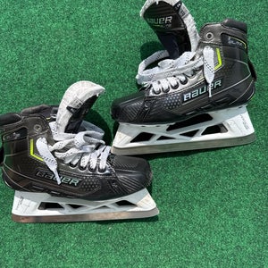 Intermediate Bauer Elite Hockey Goalie Skates (Fit 2) Size 6.5 (Used)