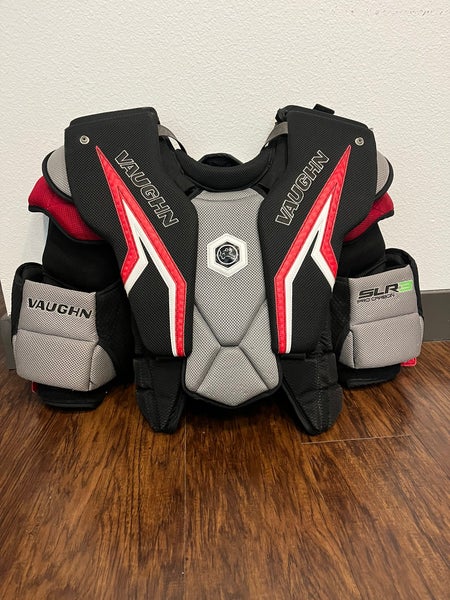 Small 2023 Vaughn SLR3 Pro Carbon Goalie Chest Protector (Used)