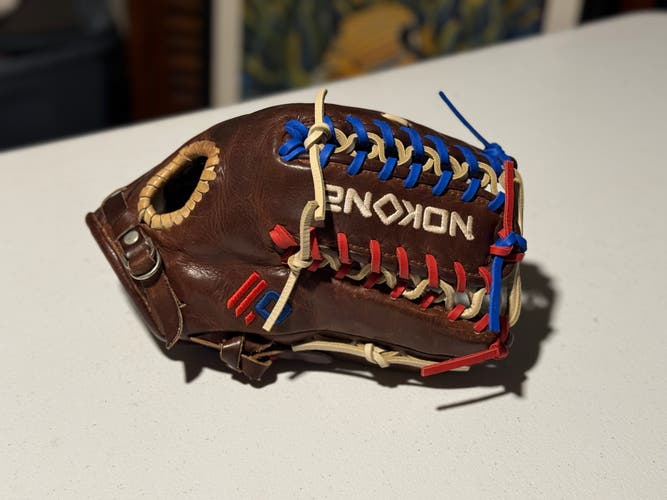 Nokona RH Outfield Alpha Baseball Glove 12.25" (Used)