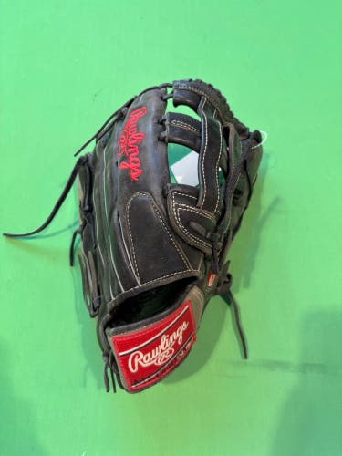 Black Rawlings Gamer Series RH Outfield Baseball Glove 12.75"