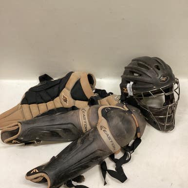Used Easton EASTON YTH FULL SET W/MIZUNO HELMET Catchers Equipment Other 11725-S000490531