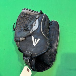 Black Easton Alpha RH Pitcher's Softball Glove 13"