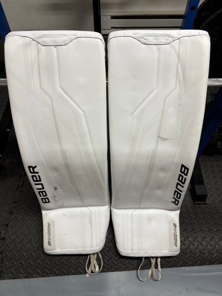 Medium Bauer Supreme Shadow Goalie Leg Pads (Used)