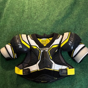 Bauer Supreme 2S Pro Shoulder Pads (Used) | Junior Large