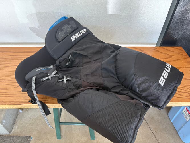 Senior XL Bauer Nexus 1000 Hockey Pants (New)
