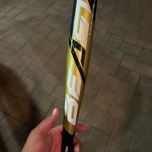 Easton Beast Hyperlite Alloy USABat Certified Bat (-12) 18 oz 30" (Used)