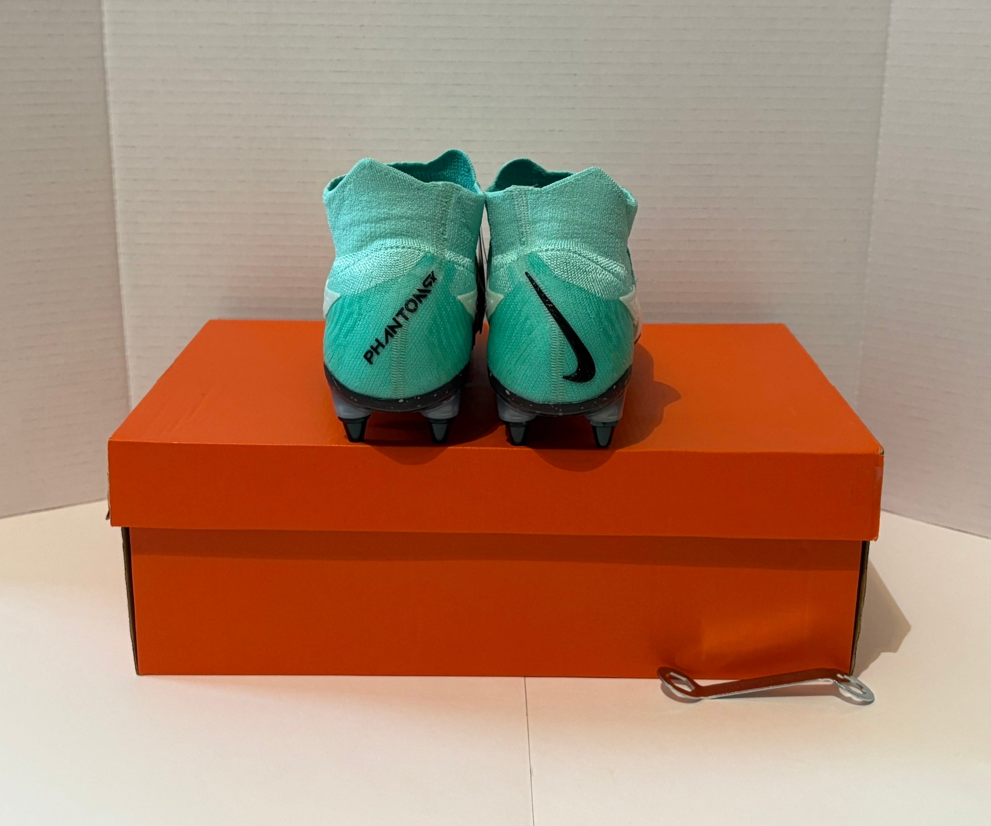 NIKE PHANTOM GX ELITE DF SG-PRO PLAYER EDITION ‘PEAK READY PACK’ FD0262-300 Nike Phantom GX Elite DF SG-PRO PLAYER EDITION Peak Ready  main image 2