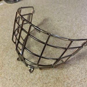 Senior Bauer 960 Goalie cage  (New)