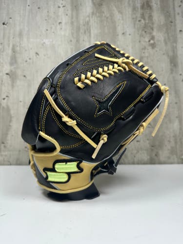 Imported SSK Pitcher's Glove
