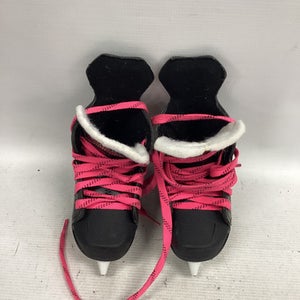 Used CCM TACKS 9040 Youth Hockey Skate Youth 06.0 11851-S000036964