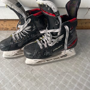 Used Size 3 EE (Fit 2) Bauer Vapor 2X Pro Hockey Skates