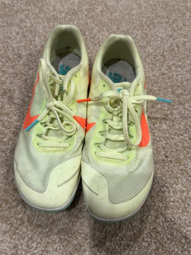 Unisex Size M 6.5 (W 7.5) Nike Cleats (Used)