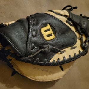 WILSON A600 DPCM 32 1/2 Catcher’s Mitt RHT (discontinued)