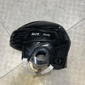 Medium Bauer Re-Akt 150 Helmet (Used)