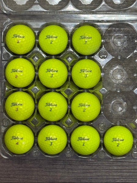 13 Titleist Pro V1 / Pro V1x Yellow Golf Balls