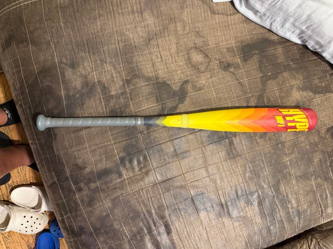 2024 Easton Hype Fire Composite USSSA Certified Bat (-8) 22 oz 30" (Used)