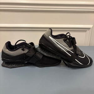 Black Men's Size M 12.0 (W 13.0) Adult Nike Romaleos 4 Weightlifting Shoes (New) VO2