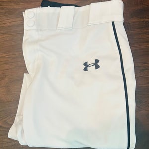 XL Youth Under Armour Game Pants (Used)