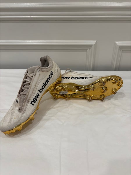 Gold All America Men's Size M 11.0 (W 12.0) Adult New Balance Low Top Turf Cleats (Used)